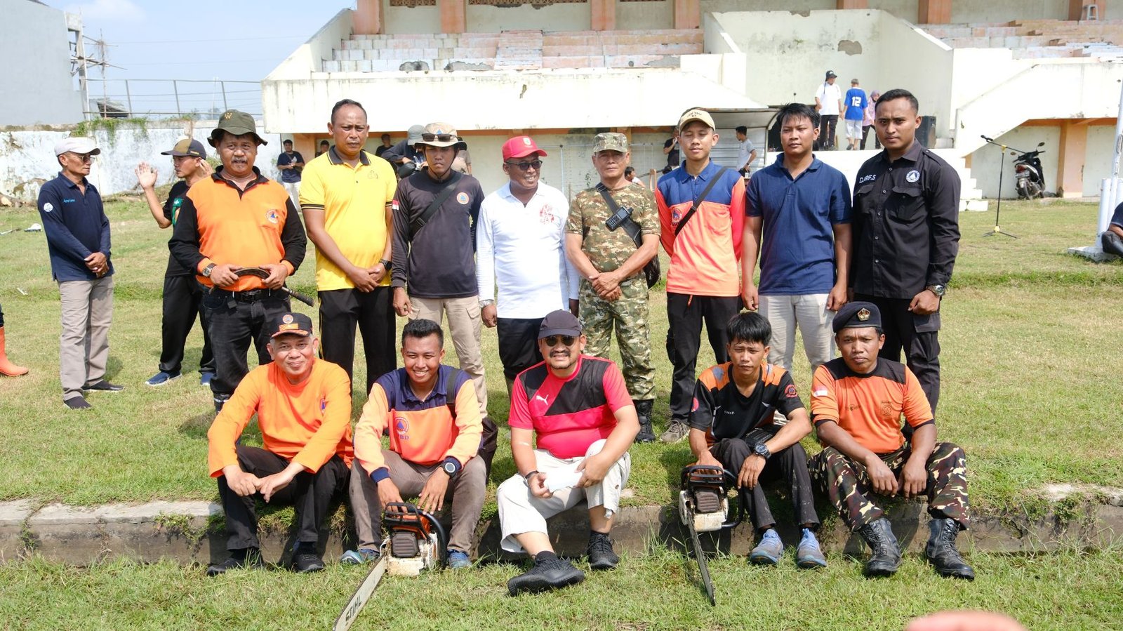 Wujudkan Fasum Bersih dan Siap Digunakan, Pemkab Pemalang Gelar Korve Stadion Jatidiri Comal
